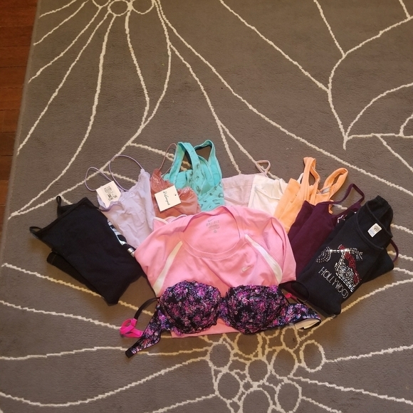 Tops - Lot Of Womens Clothing M/L